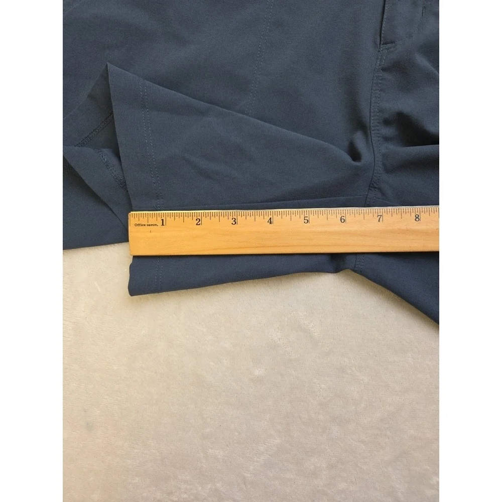 Mountain Hardwear Women's Shorts‎ Size Medium Teal Blue Pockets Hard Wear